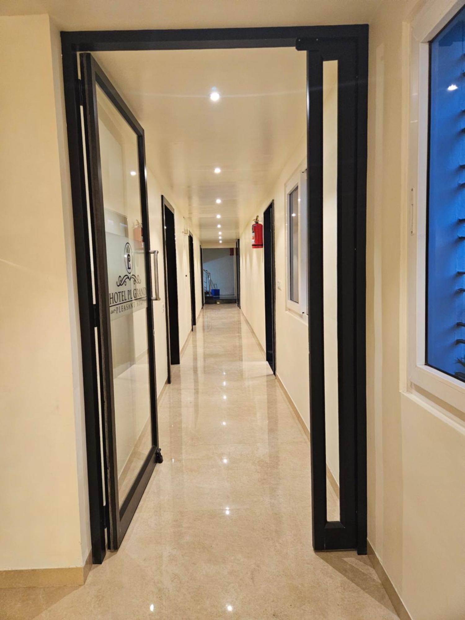 Hotel Pl Grand Karaikkudi Extérieur photo